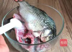 Illustration of grilled crucian carp 2