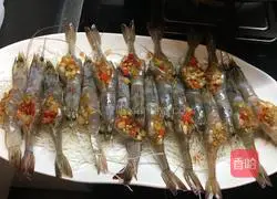 0 Illustration of how to make a failed banquet dish (steamed shrimp with garlic vermicelli and vermicelli) 5