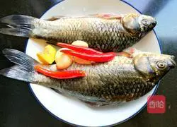 Braised crucian carp recipe 2