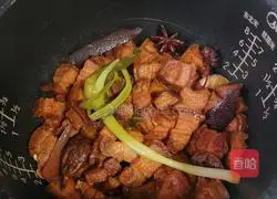 Illustration of how to cook pork belly with soybean sauce 16