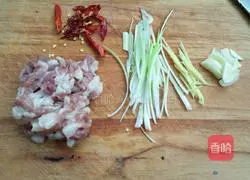 Illustration of how to make pickled vegetable noodles 3