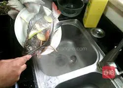 How to steam fish Illustration 4