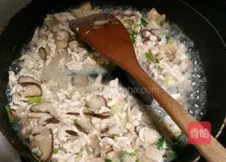 Illustration of how to make stir-fried chicken breasts with mushrooms 7