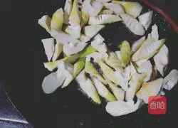 Illustration of braised bamboo shoots in oil 5