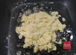 Illustration of how to make fried tomato and egg bento 5