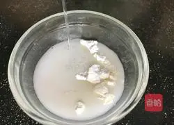 Illustration of how to make minced meat and fresh tea tree mushrooms 9