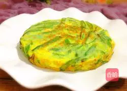Illustration of how to make green bean omelette 5