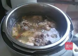 Illustration of how to make soy sauce bones 10