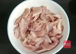 Illustration of how to make fried pork tongue with lettuce 2