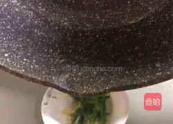 Illustration of how to cook boiled prawns 6