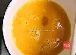 Illustration of how to make spinach and scrambled eggs 2