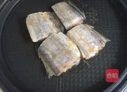 Illustration of how to make pan-fried hairtail 3