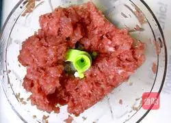 Illustration of how to make Sixi Meatballs 1