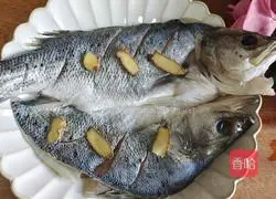 Garlic Grilled Bass Recipe Illustration 4