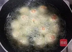 Illustration of how to make sweet and sour meatballs 6