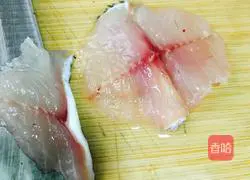 Illustration of how to make boiled fish fillets 3