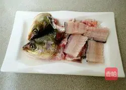 Illustration of how to cook fish with pickled peppers 3