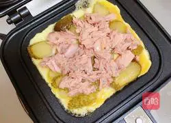 Illustration of how to make edged tuna sandwich (5-minute quick meal) 11