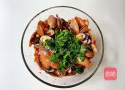 Illustration of how to make Thai salad scallops 11