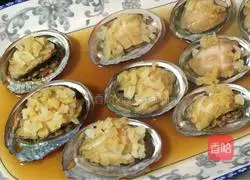 Illustration of how to make abalone with scallion oil 12