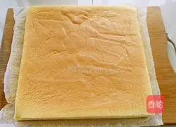 Chiffon Cream Cake Roll Recipe Illustration 14