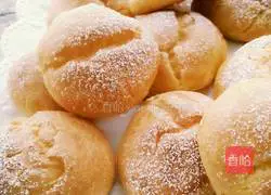 Illustration of how to make elegant swan puffs 10