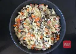 Illustration of how to make oyster, ham, cheese and mashed potatoes 3