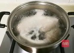 Illustration of how to make tempting sauced pork 7