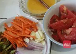 Illustration of how to make vegetarian fried pasta 1