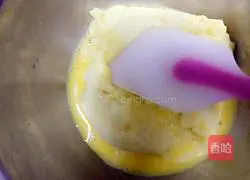 Yellow Peach Cream Puffs Recipe Illustration 6