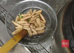 Illustration of how to make fish-flavored eggplant stew 5