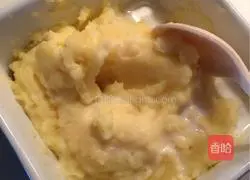 Cheese Baked Mashed Potatoes Recipe Illustration 8