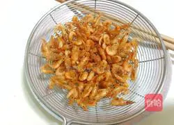 Illustration of how to make crispy shrimp 4