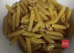 Hollow pasta Illustration of how to do it 2