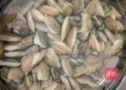 Illustration of how to stir-fry Huajia 1