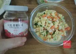 Illustration of how to make fruity mashed potatoes 6