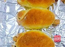 Illustration of how to make ham rolls 16