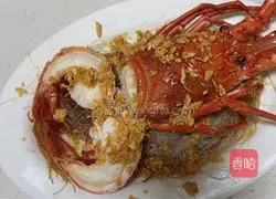 Illustration of steamed lobster with vermicelli vermicelli 9