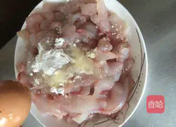 Illustration of how to cook fish with pickled vegetables 15