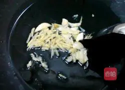 Illustration of how to make cauliflower fried meat 5