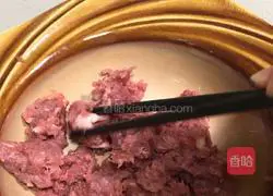 Illustration of how to make steamed meatloaf with mushrooms 1