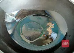 Illustration of how to make red wine stewed beef 3