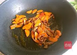 Illustration of how to make spiral pasta 7