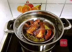 Illustration of how to make stir-fried cured cauliflower 1