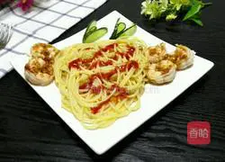 Illustration of how to make garlic shrimp pasta 9