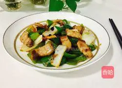 Illustration of the recipe of twice-cooked pork with black bean sauce and chili pepper 13