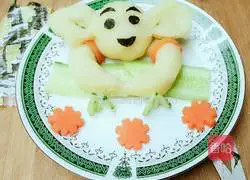 Illustration of how to make cartoon animal mashed potatoes 8