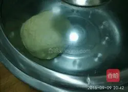 Illustration of how to make oil spin 8