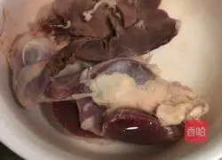 Illustration of how to make fried chicken with colorful peppers 1