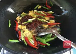 Potato Spicy Chicken Recipe Illustration 9